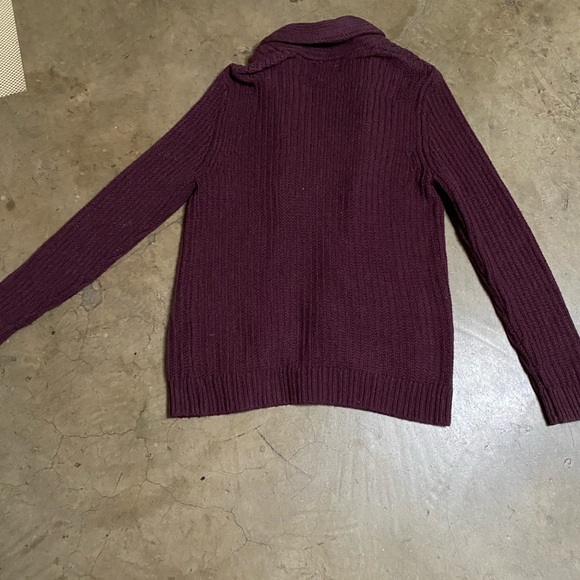 Chunky knit collared cardigan with buttons - Picture 6 of 7